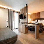 Hotell Sertorelli 4*