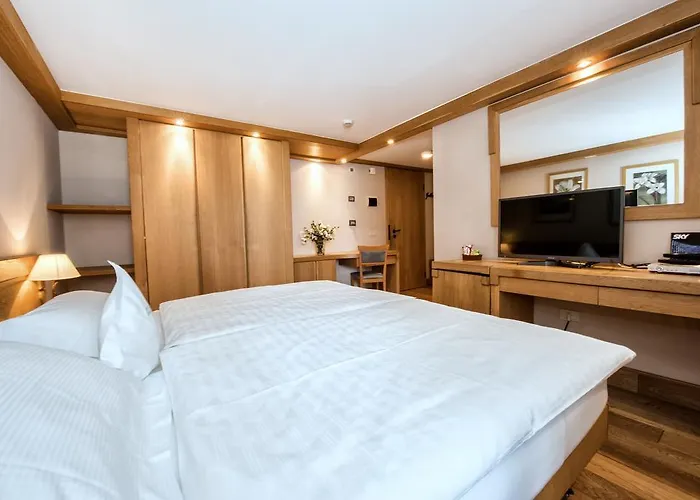 ホテル Sertorelli 4*